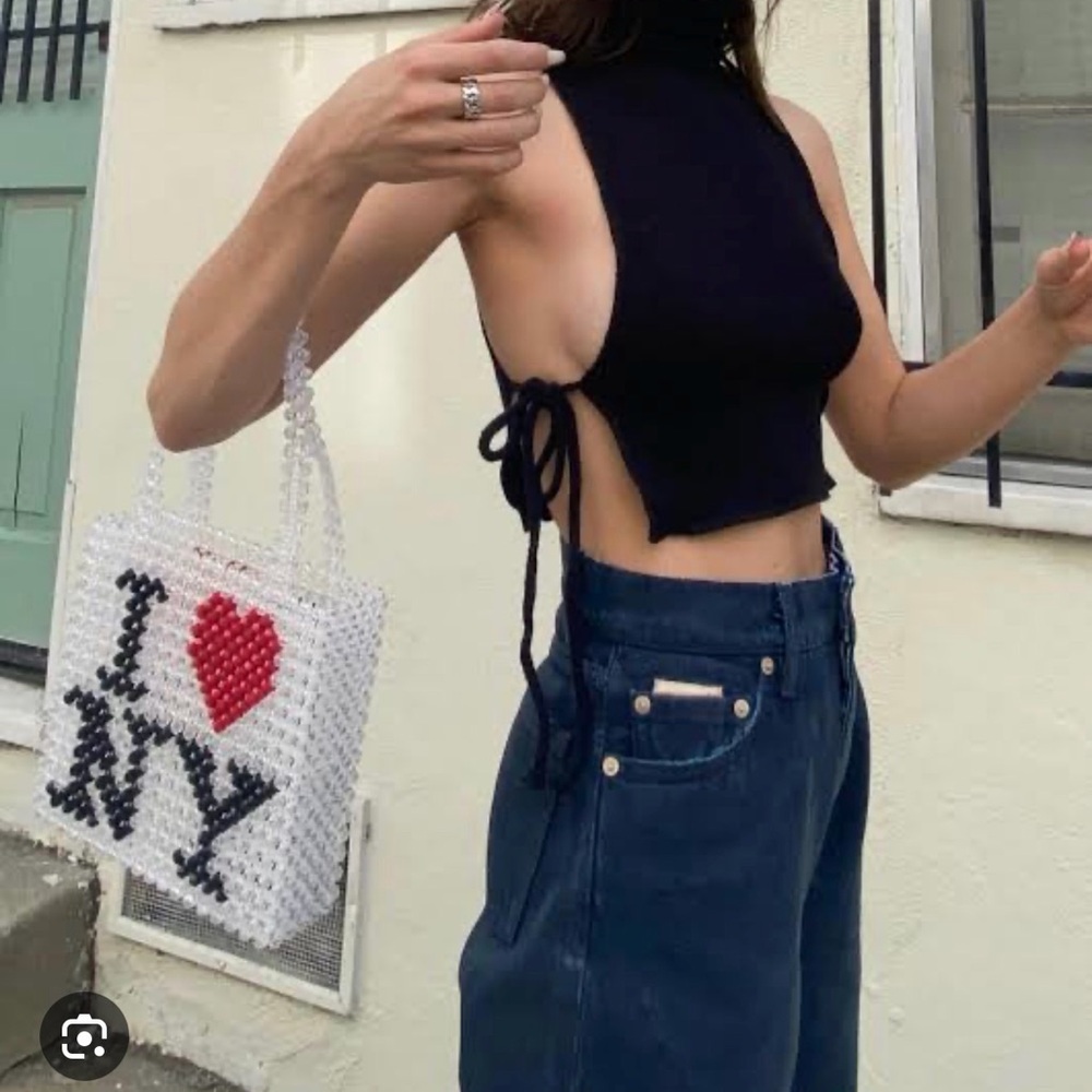 ARE YOU AM I Zuhara Black Side-Tie Crop Top